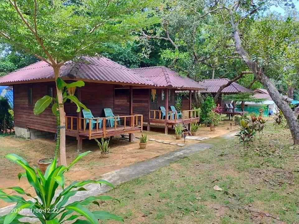 Eco Bungalow Koh Phayam Luaran gambar