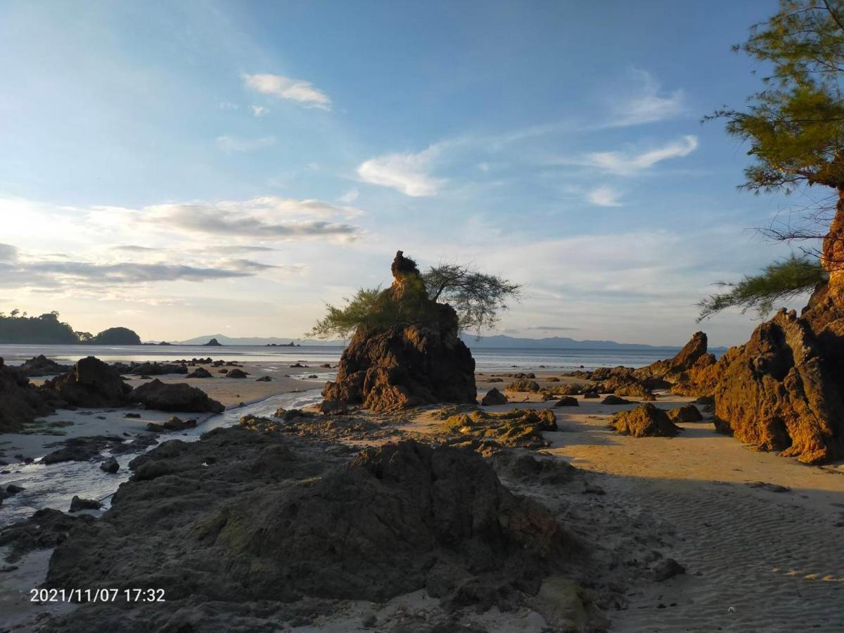 Eco Bungalow Koh Phayam Luaran gambar