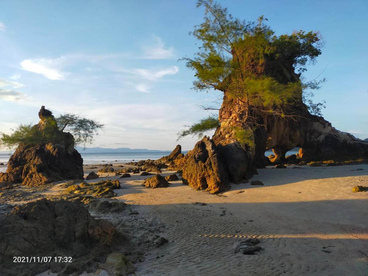 Eco Bungalow Koh Phayam Luaran gambar